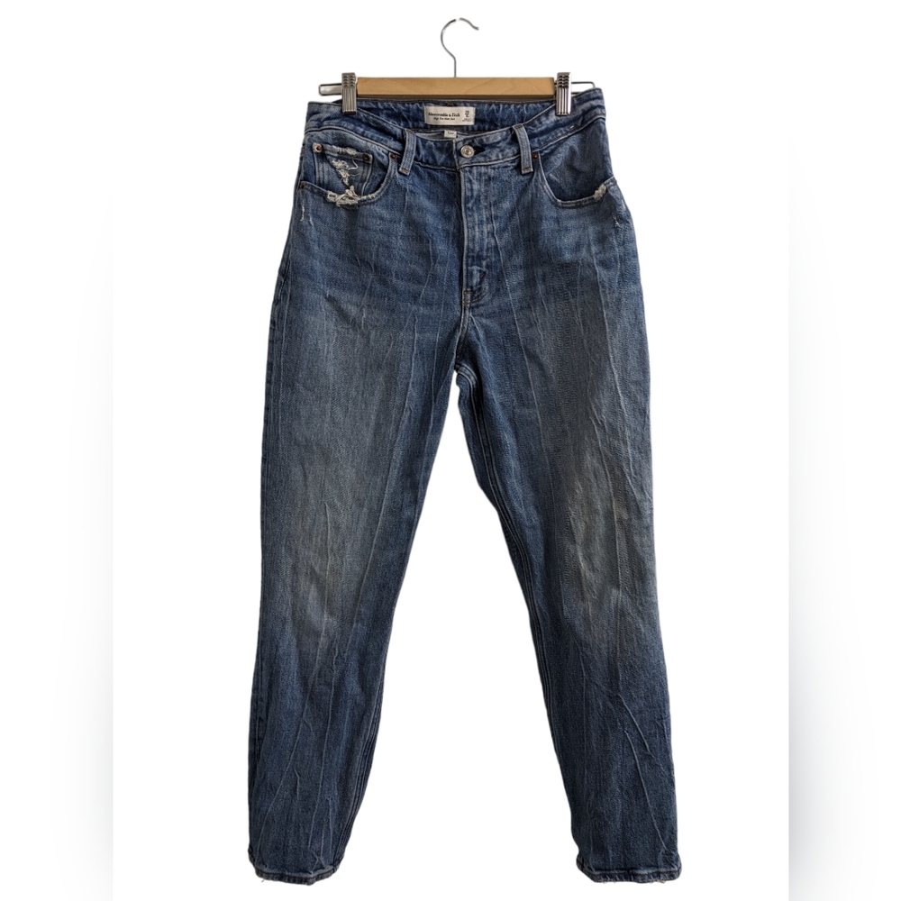 Abercrombie & Fitch High Rise Mom Jeans